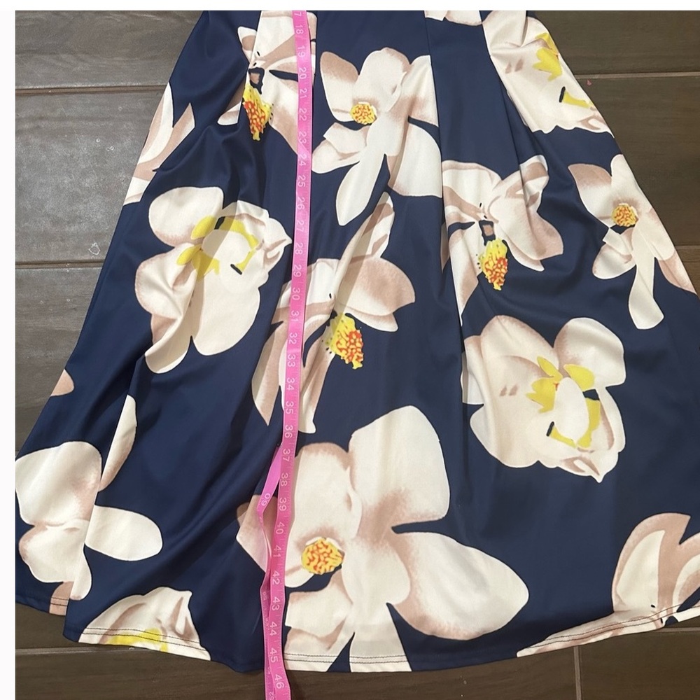 Beautiful navy blue dress with floral skirt and orange sash tie back zip large - Picture 10 of 13
